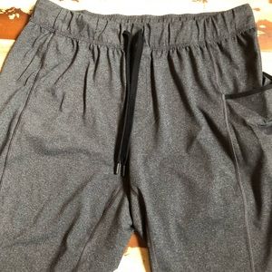 Lululemon grey shorts men’s xxl